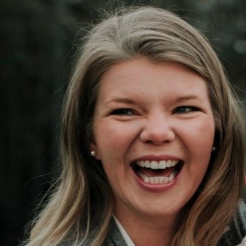 Laura Sullivan's profile picture