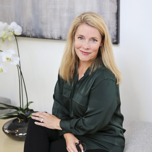 Jennifer Newbill's profile picture