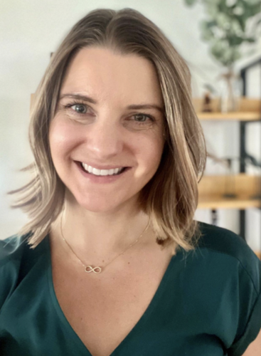 Emily Peacock's profile picture