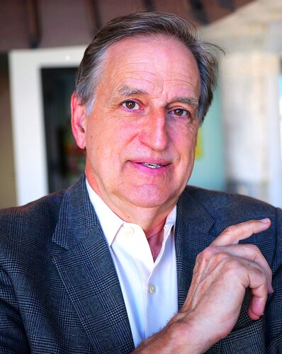 Karl Ahlrichs's profile picture